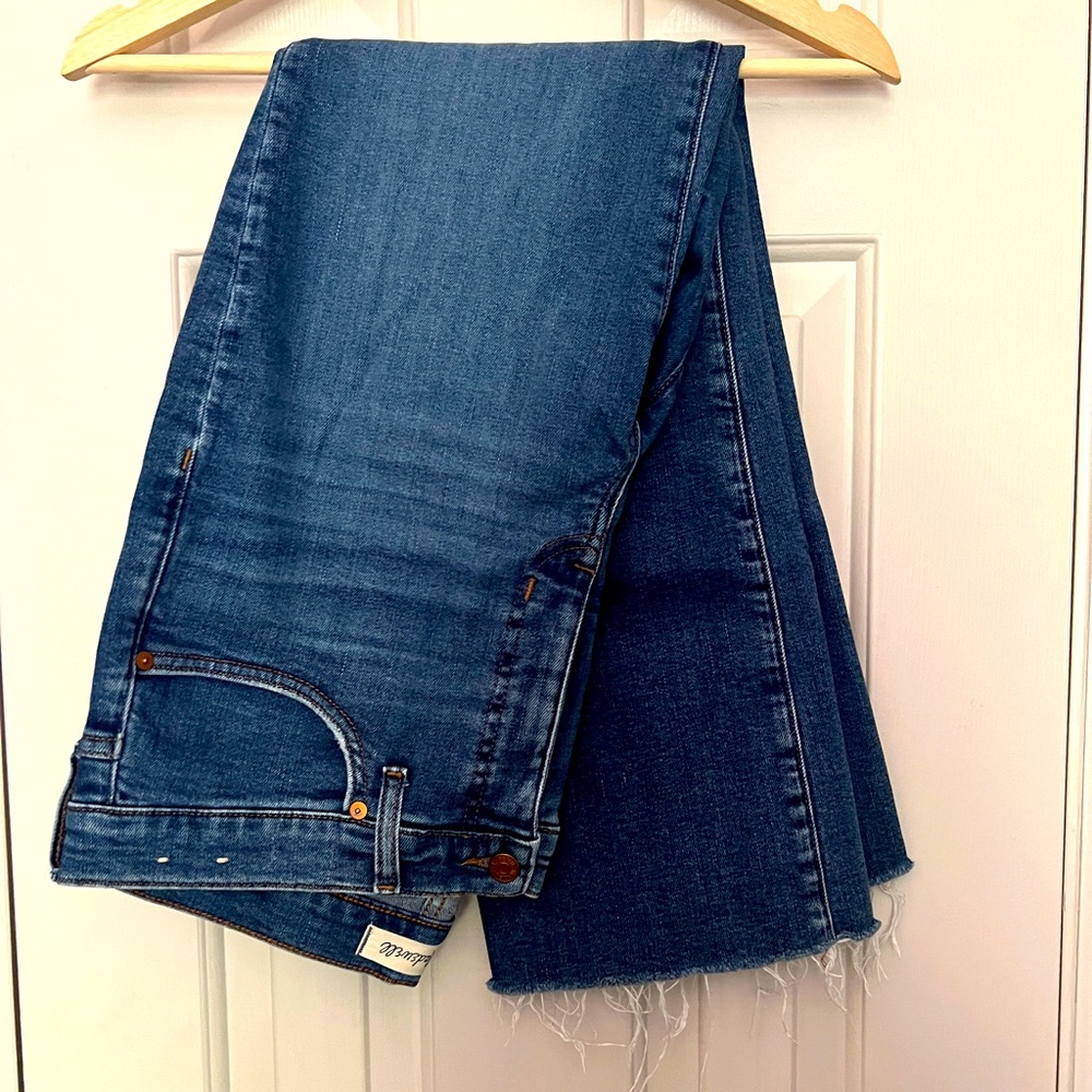 Madewell Mid-Rise KickOut Jeans Size 30